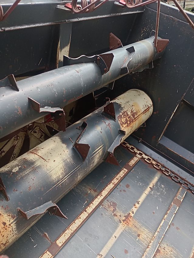 VDMJ Hersteller VDW Schmihing Bedding Master Profi Strohhäcksler:Der Bettenmacher für Tierwohl Frontladerstrohhäcksler Radladerhäcksler für Stroh Hofladerstrohhäcklser Einstreuhäcksler Gebläseinstreuhäcksler