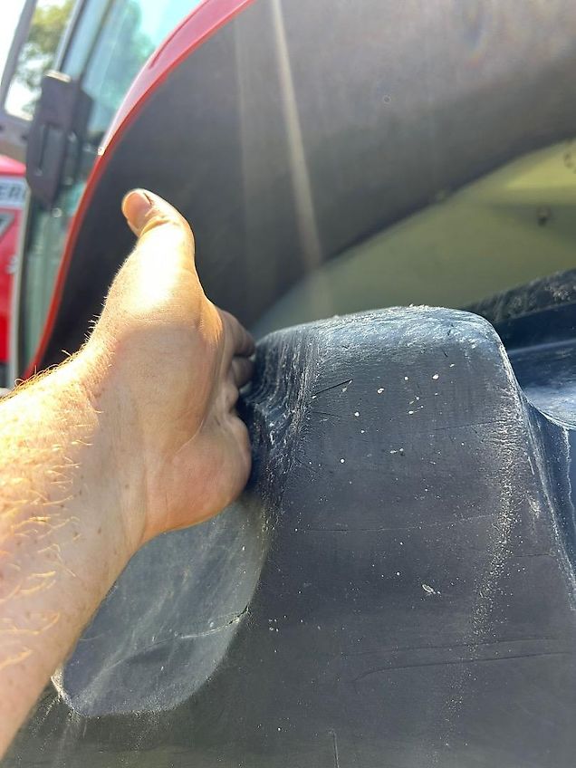 Massey Ferguson 7S.180