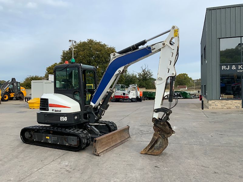 Bobcat E50 Digger (ST24688)