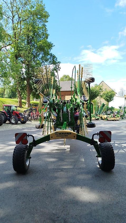 Krone Swadro TC 880
