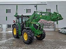 John Deere 6215R