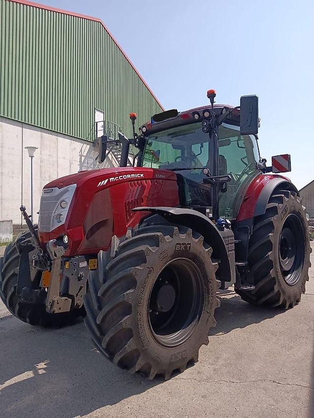 McCormick X7.624 VT-Drive Clever Cab