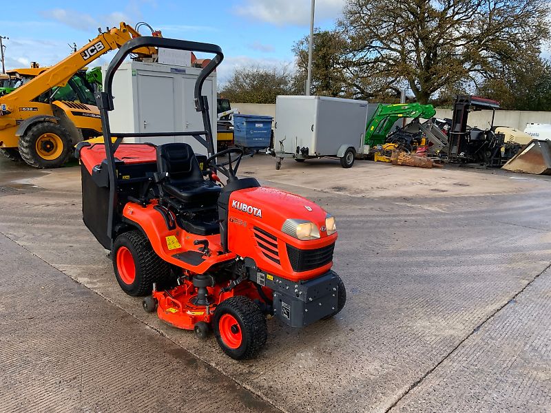 Kubota G23-II Mower (ST25183)