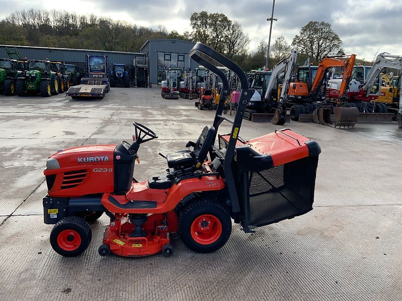 Kubota G23-II Mower (ST25183)