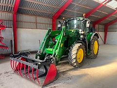 John Deere 6120 M