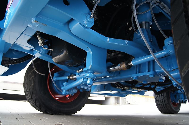 Himel Fräsmischwagen Selbstfahrer SFVV 16m³