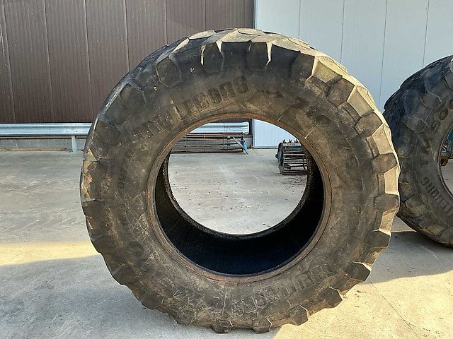 Trelleborg TM900 710/75R42
