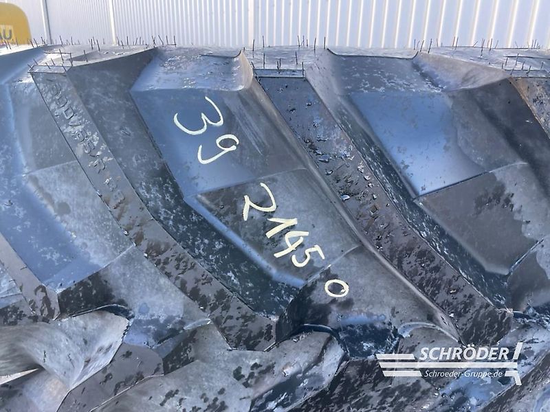 Trelleborg 2X 600/65 R38