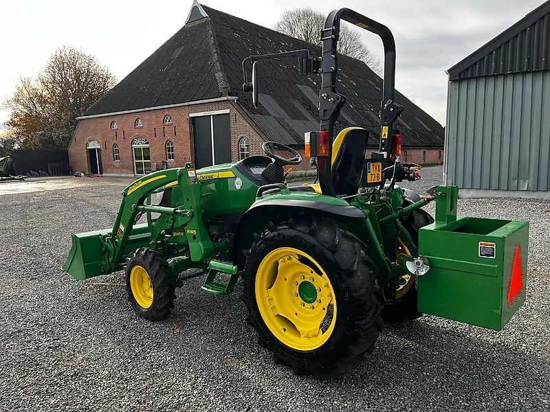 John Deere 3045r