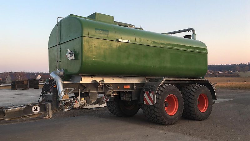 polyGLAS Tank für Gülletransport 16000-35000