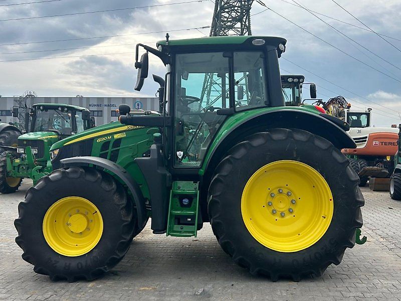John Deere 6120M