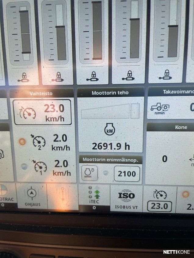 John Deere 6215 R Ultimate