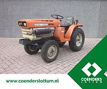 Kubota TRAKTOR B1400