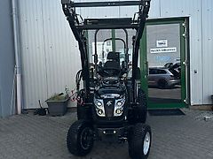 Solis 26 HST, 26 PS, Sonderedition " Panther schwarz" FRONTLADER, intern 74850