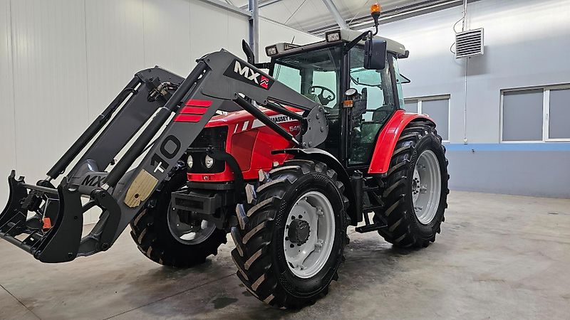 Massey Ferguson 5455 Dyna 4