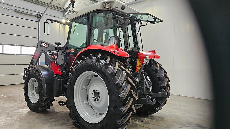 Massey Ferguson 5455 Dyna 4