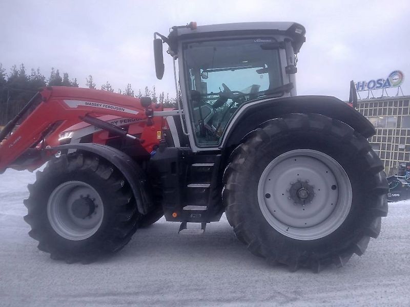 Massey Ferguson 8S305 Dyna Vt Exclusive Xtra