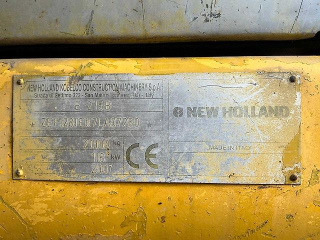 New Holland KOBELCO E 215B