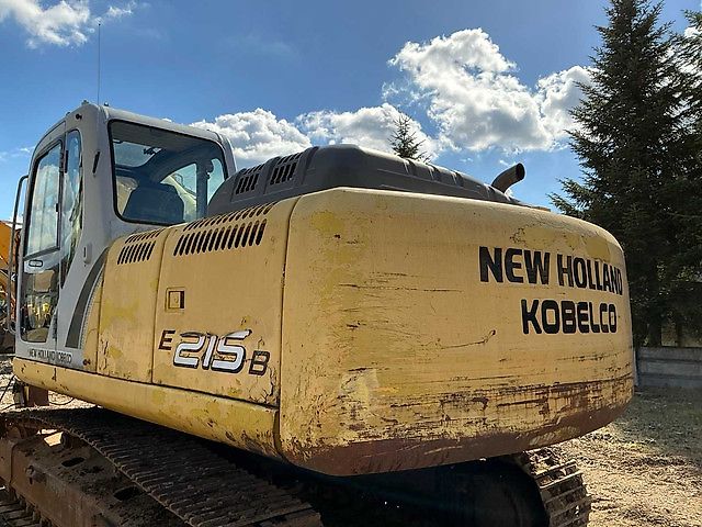 New Holland KOBELCO E 215B