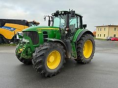 John Deere 7430