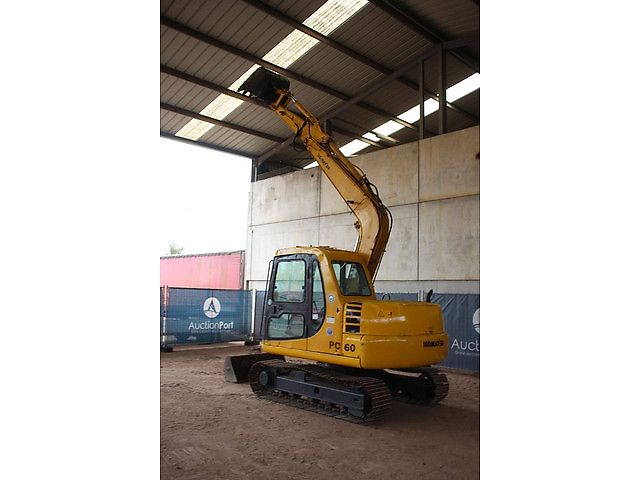 Komatsu PC60-7