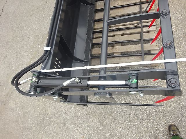 H L M - Silogreifgabel- Silogreifzange - Großvolumen- Maxi- XXL - 2,2 Meter - 2,4 Meter - 2,5 Meter XXL- Silogreifgabel Großvolumen- Silogreifgabel- XXL - 2,2 Meter - 2,4 Meter - 2,5 Meter