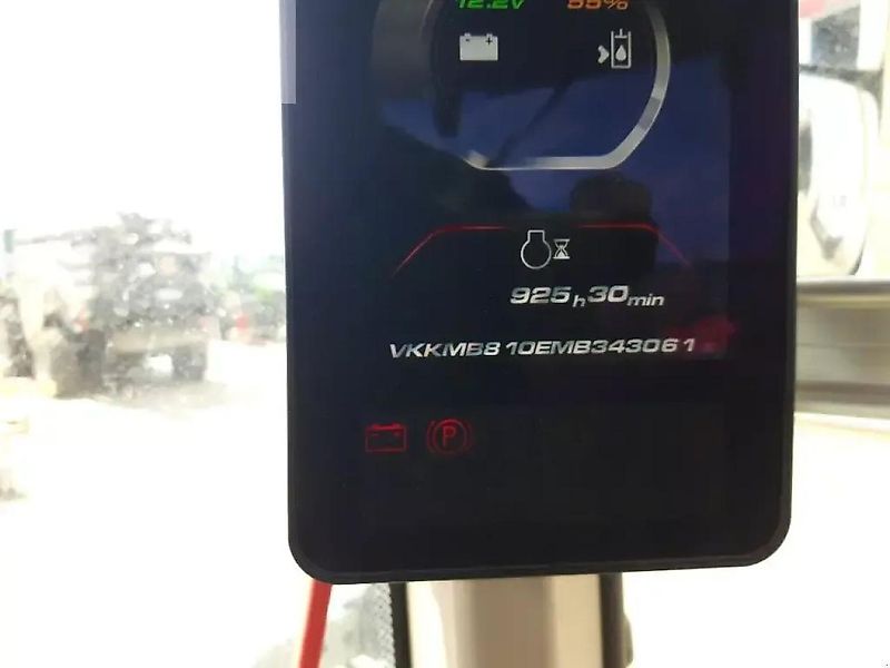 Massey Ferguson 8s 205 d 7 exclusive Exclusive