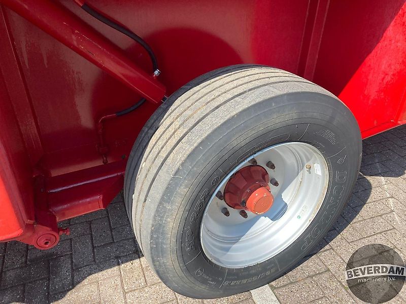 Roda 44M3 mestcontainer