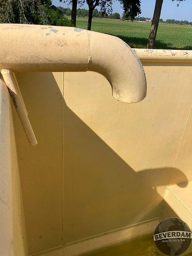 Roda 44M3 mestcontainer