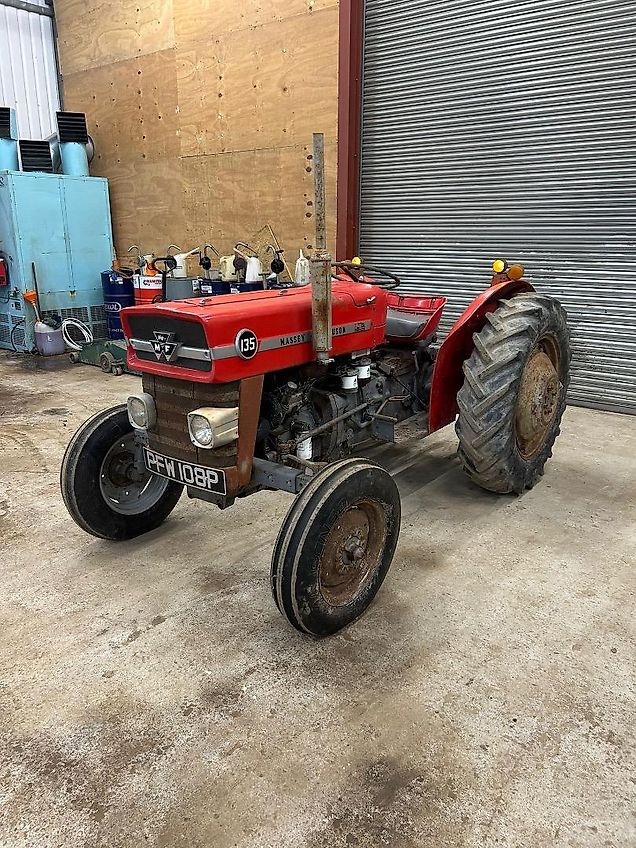 Massey Ferguson 135