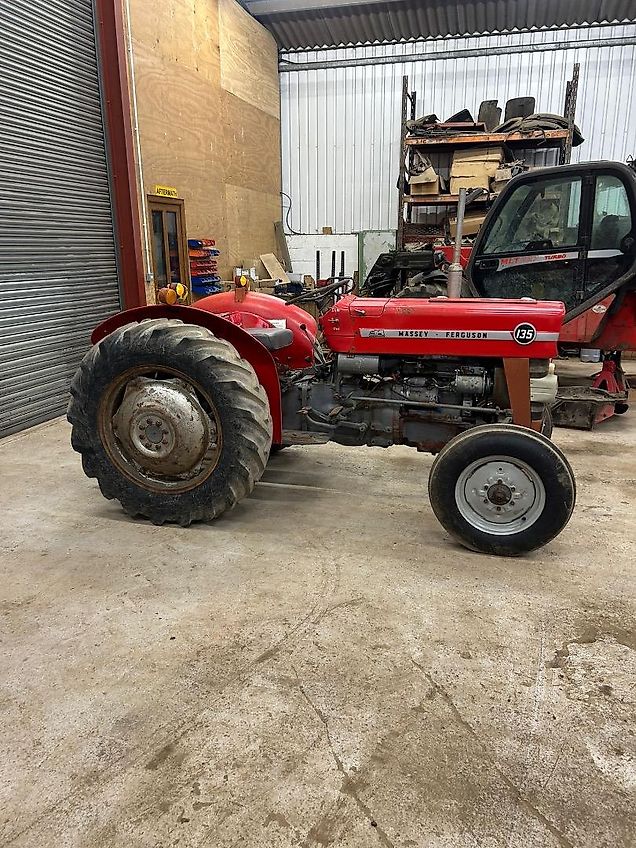 Massey Ferguson 135