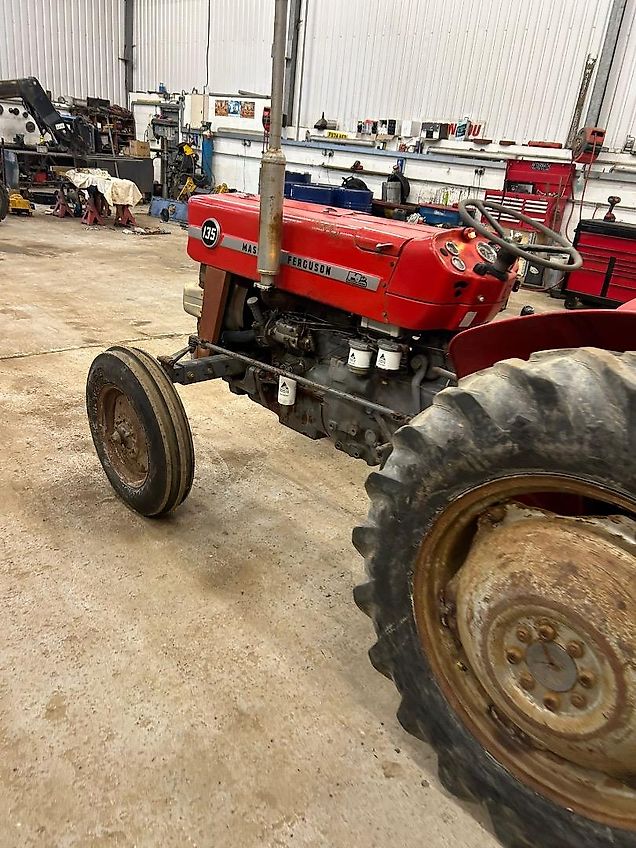 Massey Ferguson 135