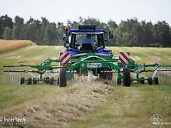 Inter Tech Schwader 8m / Zwei-Rotor-Schwader