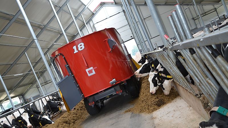 Metal-fach T659 5m3 Optimal Futtermischwagen | Best-Preis