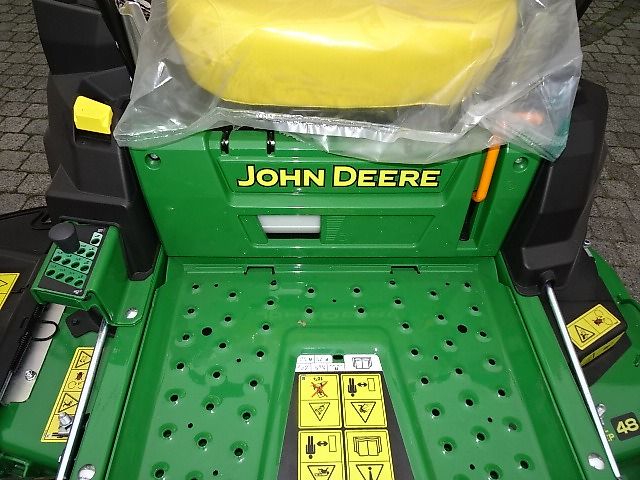 John Deere Z515E, Null-Wenderadius-Mäher, Z-Trak,