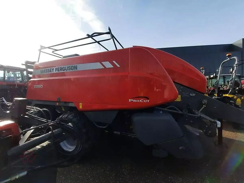 Massey Ferguson 2260 tc