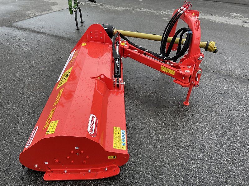 Maschio Giraffa XL 210 SE *Miete ab 154€/Tag*