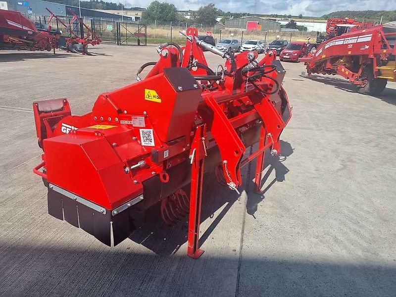 Grimme HT 200 Front Mounted Self-Propelled Topper