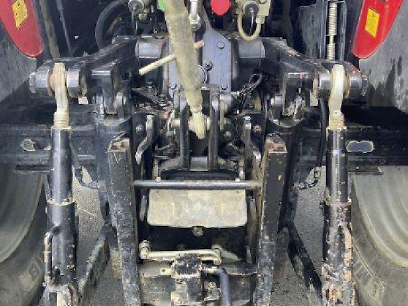 Massey Ferguson 5445 DYNA 4