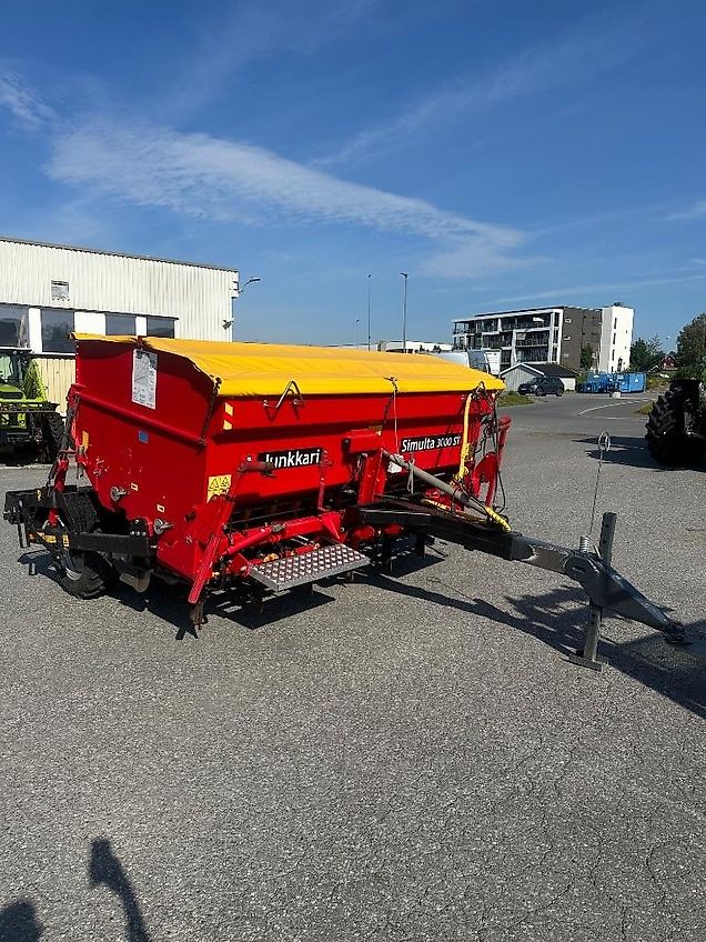 Junkkari Simulta 3000 ST