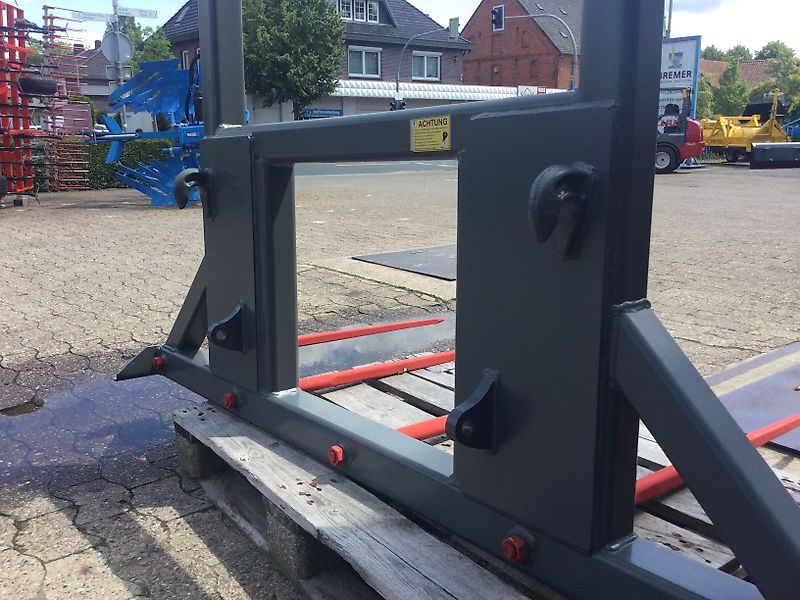 Bressel und Lade Ballenspieß 1800 EURO Aufnahme