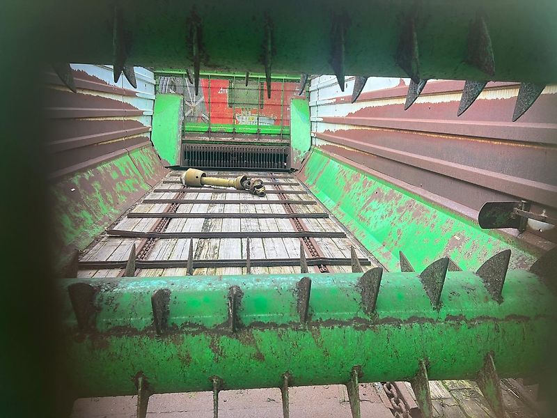 Deutz-Fahr FE 6.37 Opraap doseerwagen