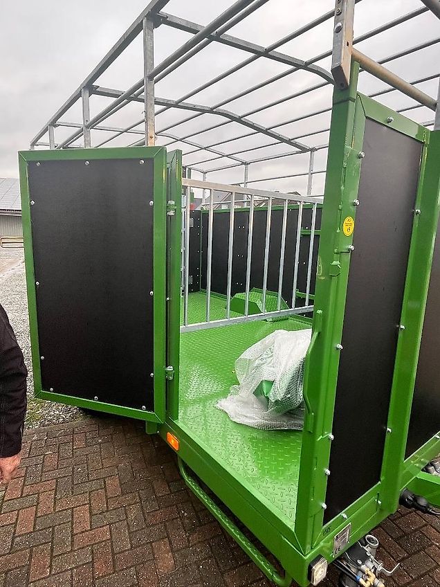 Pronar Kurier T046 (Kurier 6) 40 km/h + Druckluft