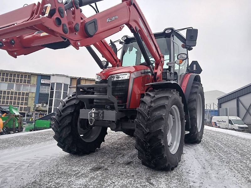 Massey Ferguson 5S115 Dyna4 Essental