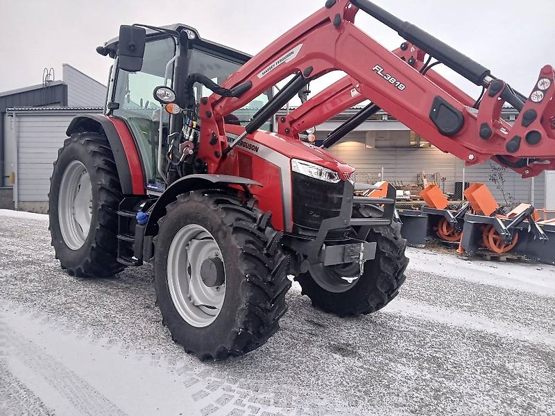 Massey Ferguson 5S115 Dyna4 Essental