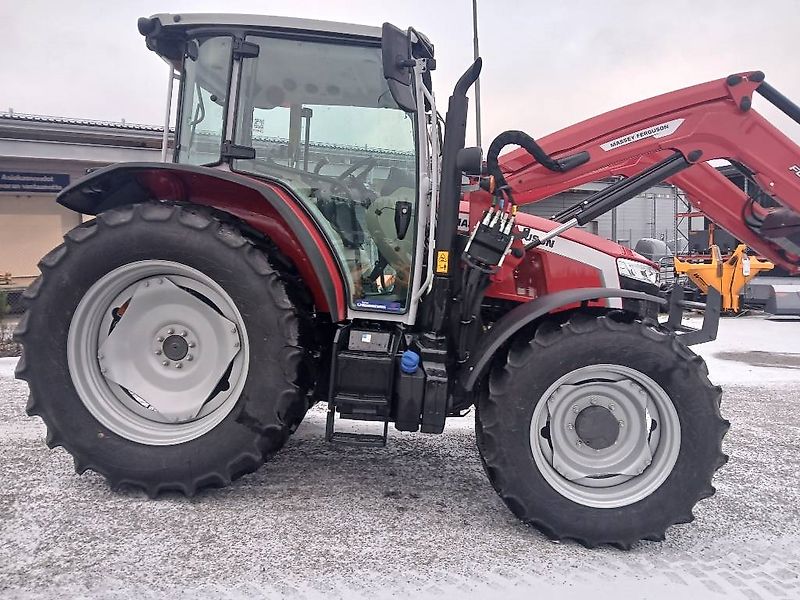 Massey Ferguson 5S115 Dyna4 Essental