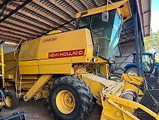 New Holland 8030
