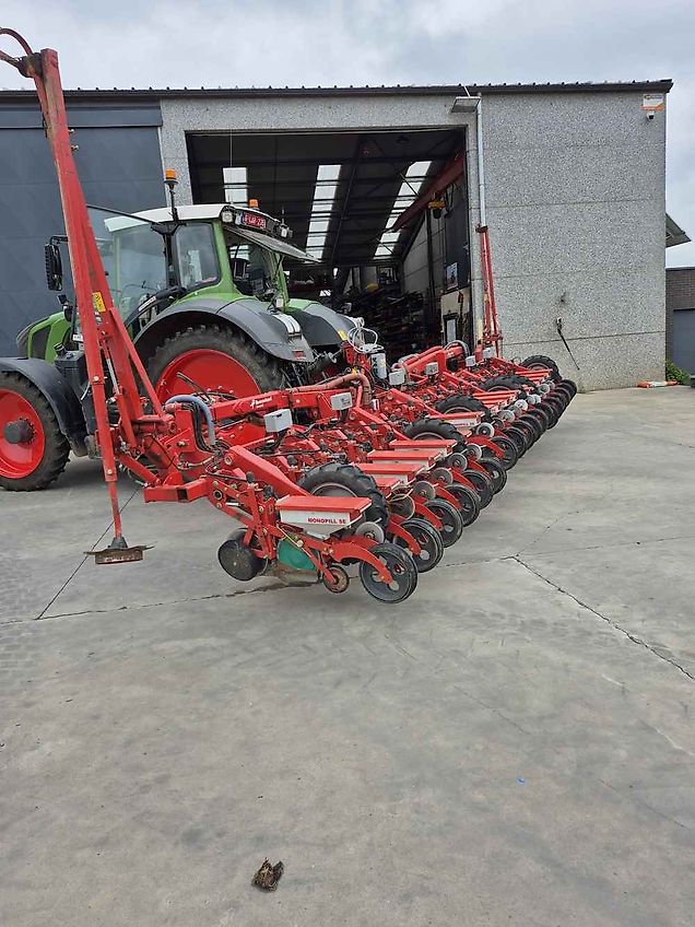 Kverneland MONOPILL 18 rangs