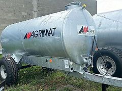 Agrimat Anhänger mit Wassertank / Wasserfass / Wassertank / Tränkfass 5200 L JOSKIN