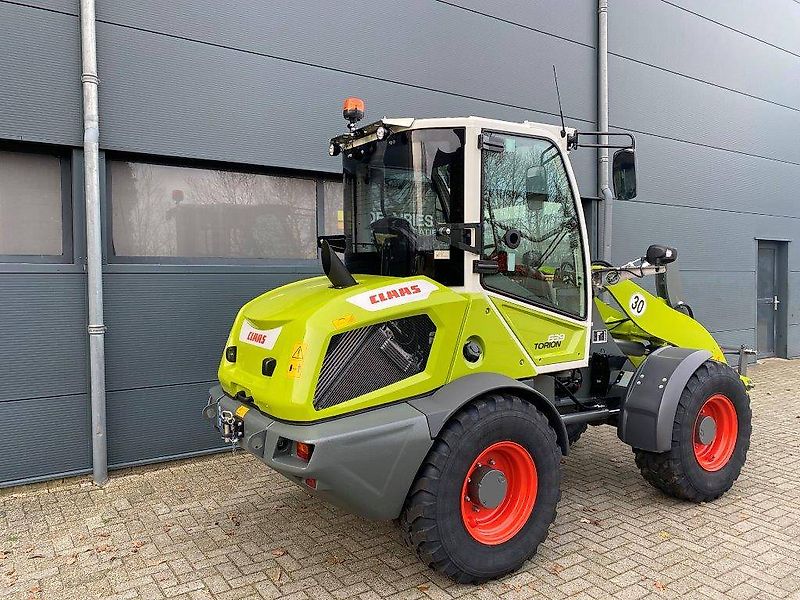 Claas Torion 639